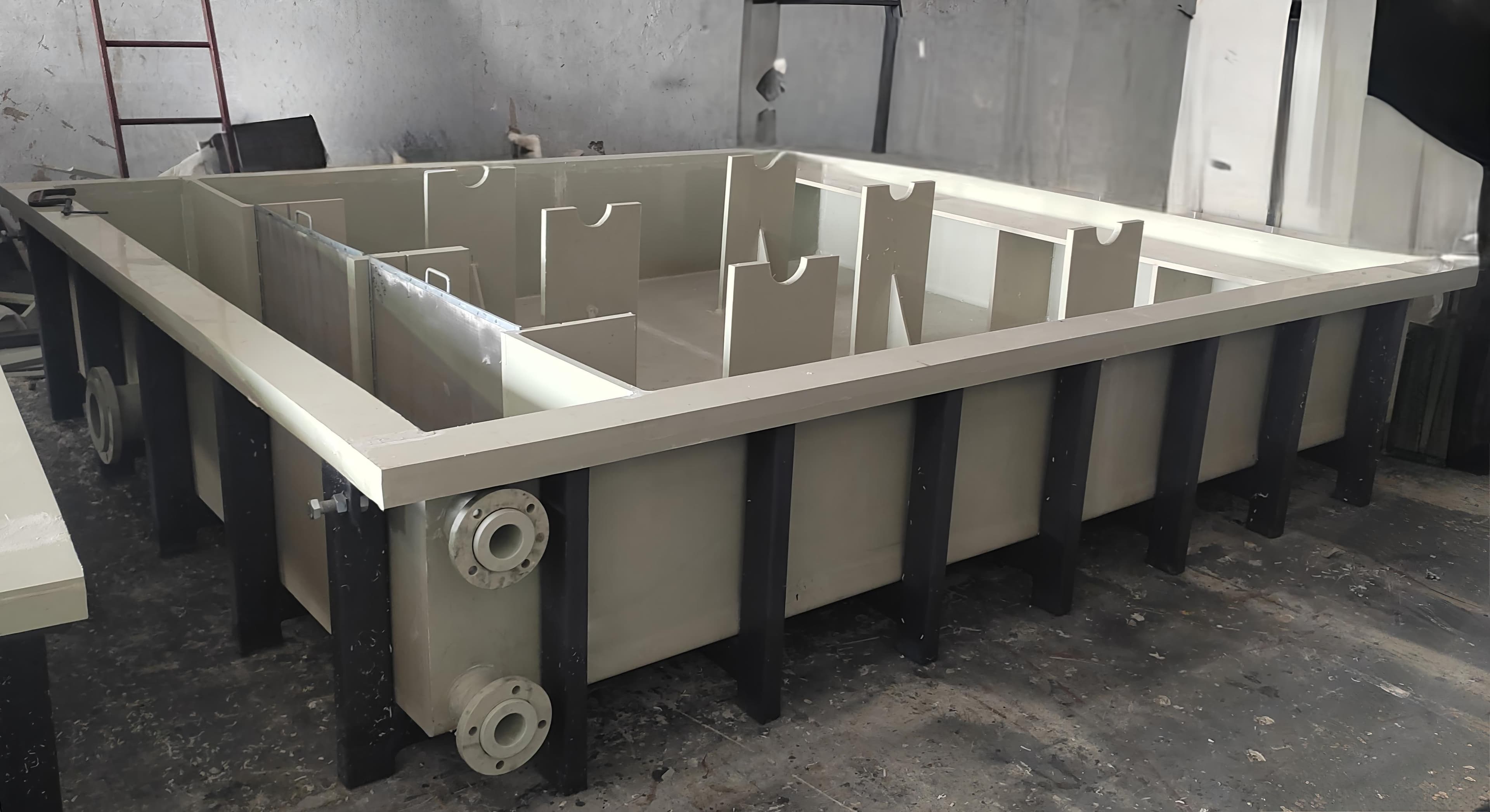 Industrial Polypropylene Tank manufactured by Dadhivala Iron Craft India
